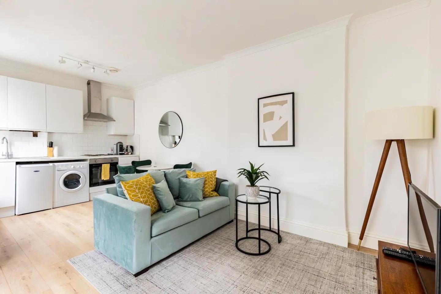 Stylish One Bedroom Apartment In Greater Londra Exterior foto